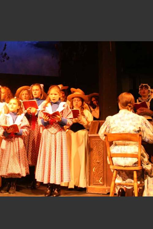 Picnic at Hanging Rock-girls&apos; assembly